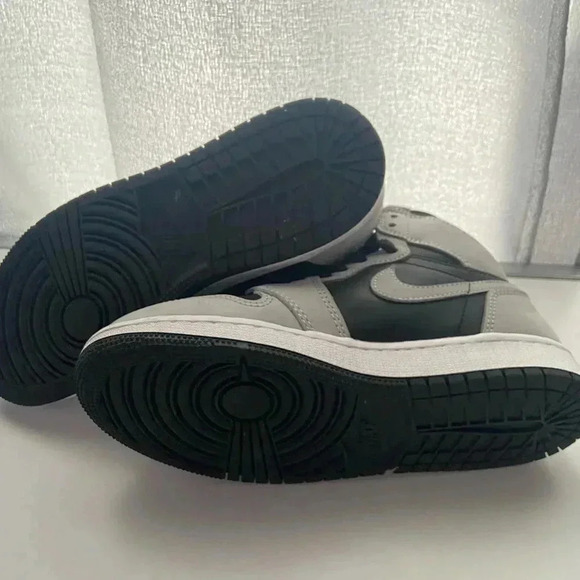 jordan 1 shadow 2.0 - Picture 2 of 6